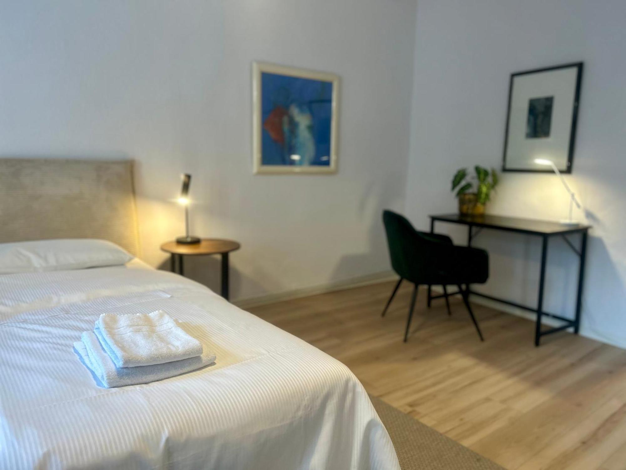Maximi Loft - Ferien & Business Apartment Merseburg Bagian luar foto