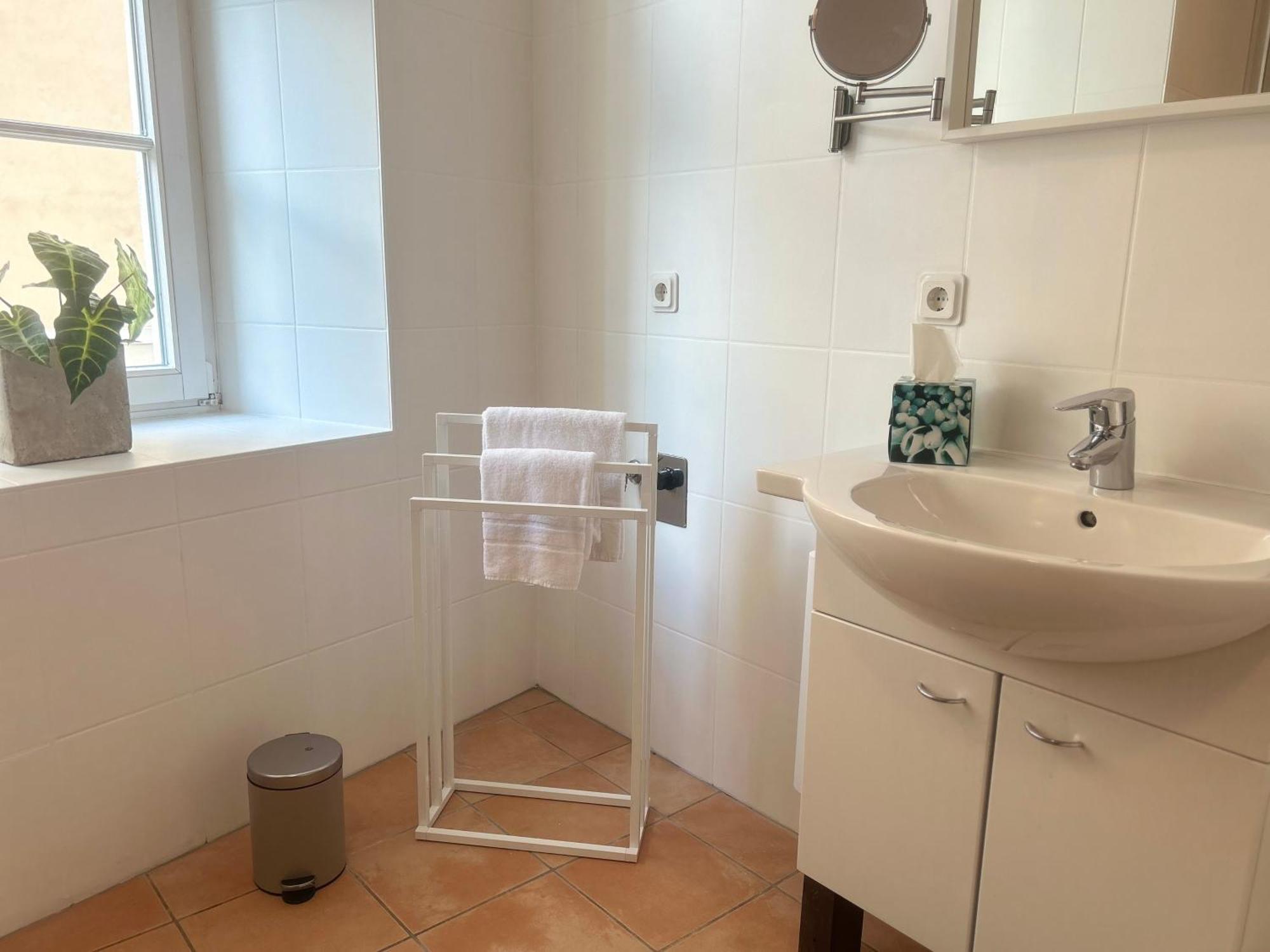 Maximi Loft - Ferien & Business Apartment Merseburg Bagian luar foto